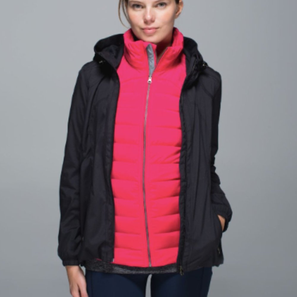 (2351) LULULEMON Fluffed Up Vest in BOOM JUICE Sz 4 ** - Picture 3 of 13